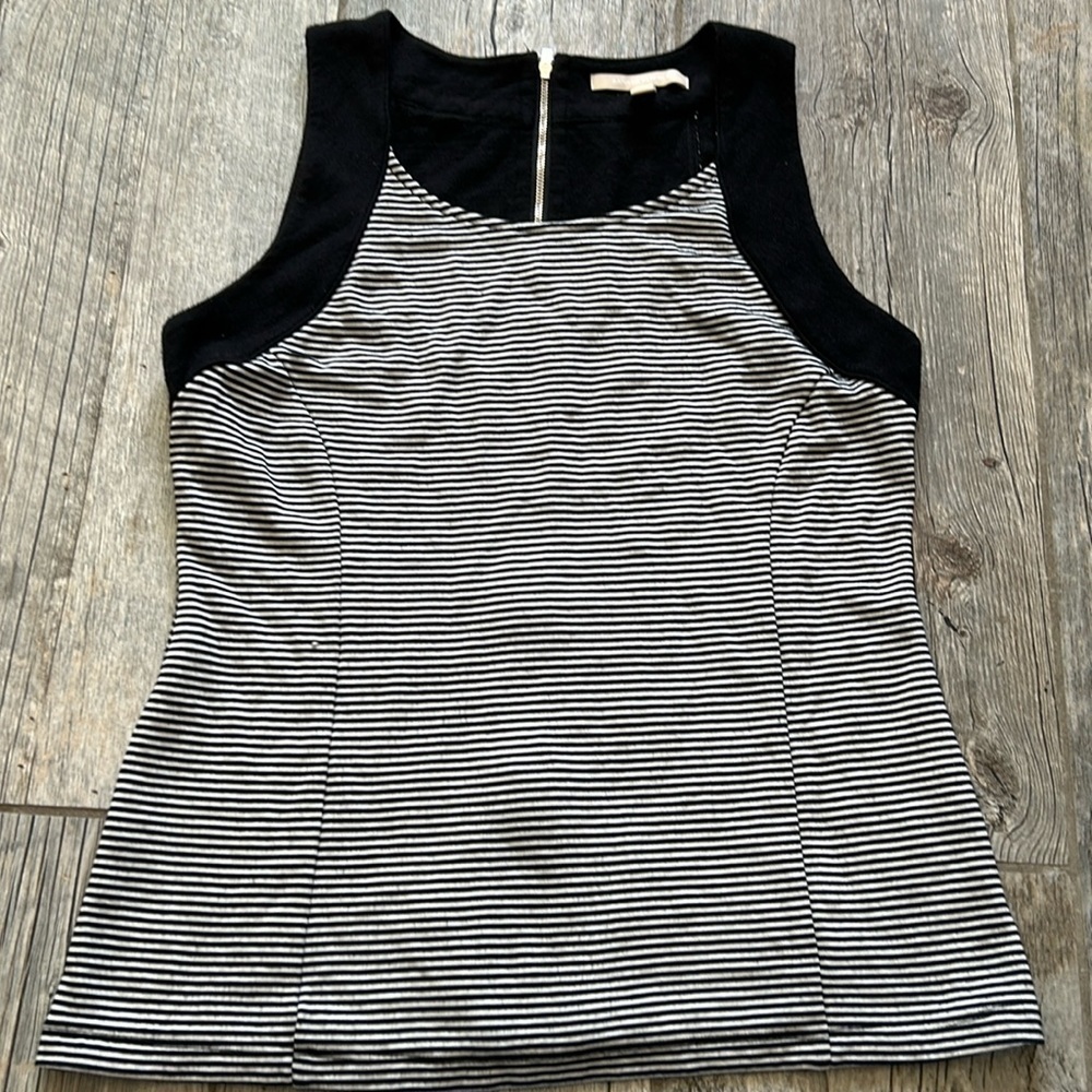 Banana republic women’s tank top striped black white size 6